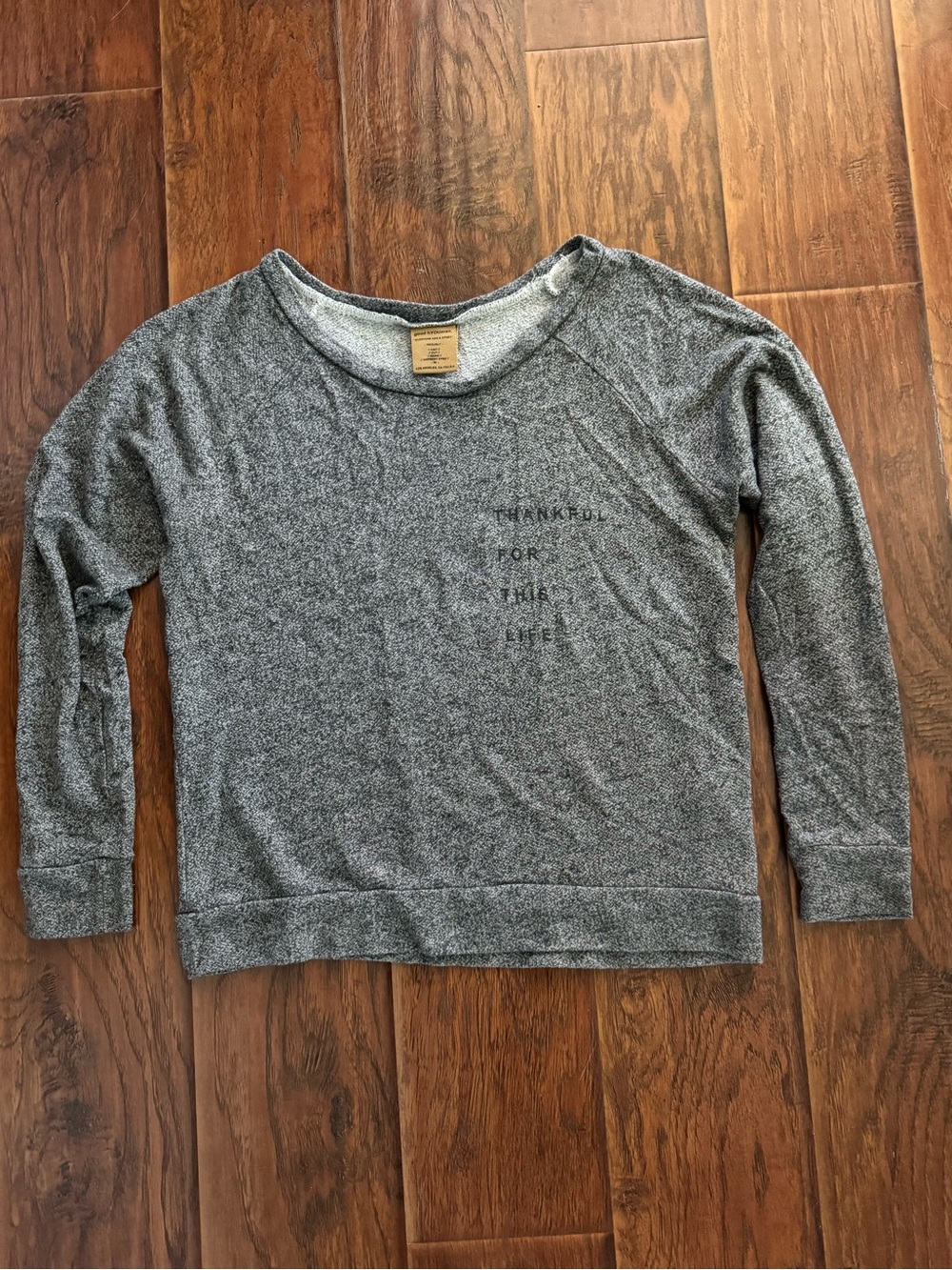 (663) good hYOUman Heather Gray Pullover Sweatshirt with 'Thankful' Chest Text
